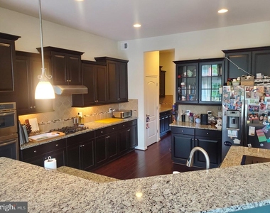 20950 Ashburn Heights Drive - Photo Thumbnail 3