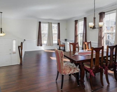 43775 Clemens Terrace - Photo Thumbnail 7