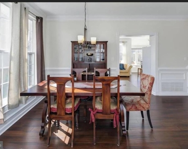 43775 Clemens Terrace - Photo Thumbnail 13