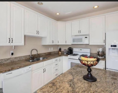43775 Clemens Terrace - Photo Thumbnail 9