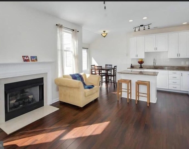 43775 Clemens Terrace - Photo Thumbnail 2