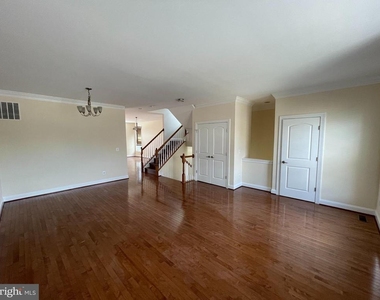 42751 Puller Terrace - Photo Thumbnail 6