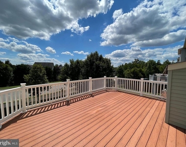 42751 Puller Terrace - Photo Thumbnail 13