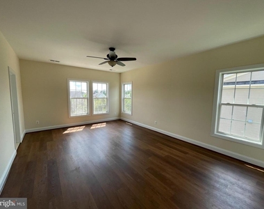 42751 Puller Terrace - Photo Thumbnail 18