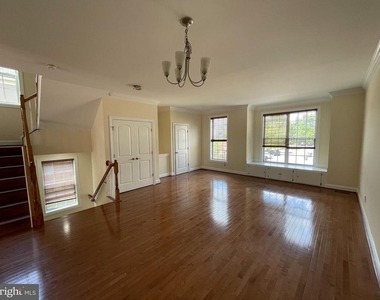 42751 Puller Terrace - Photo Thumbnail 7
