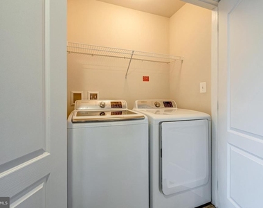 22635 Norwalk Square - Photo Thumbnail 29