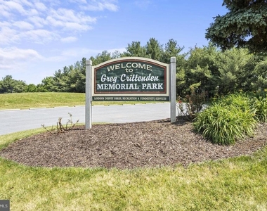 43805 Middleway Terrace - Photo Thumbnail 28