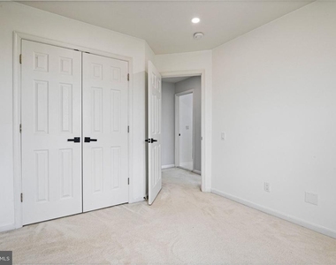 22707 High Haven Terrace - Photo Thumbnail 37