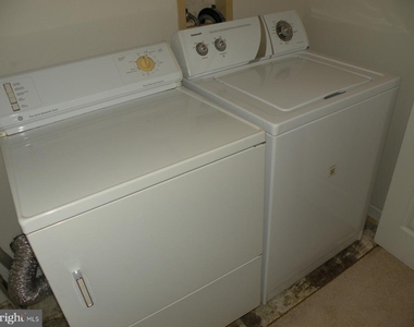 662 Gateway Drive Se - Photo Thumbnail 5