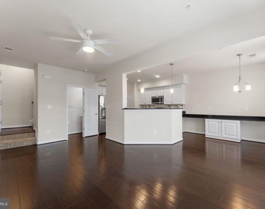 24660 Caribou Square - Photo Thumbnail 4