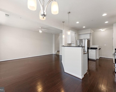 24660 Caribou Square - Photo Thumbnail 6