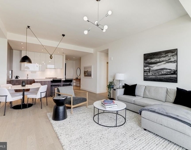 1650 Silver Hill Drive - Photo Thumbnail 7