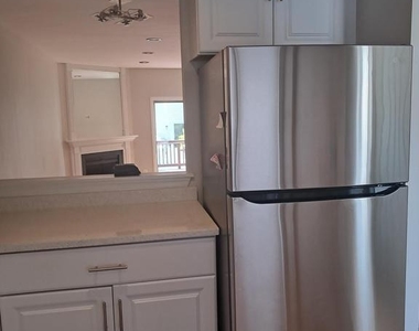 6204 Little Valley Way - Photo Thumbnail 2