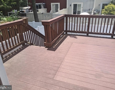 6204 Little Valley Way - Photo Thumbnail 13