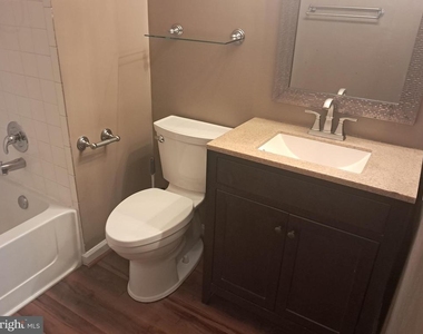 6204 Little Valley Way - Photo Thumbnail 6