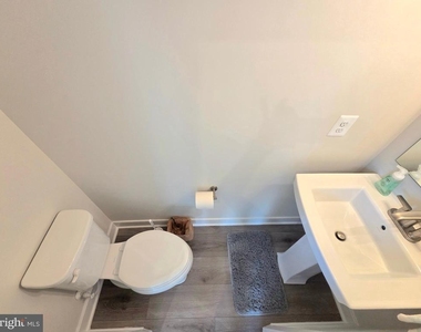 4528 Dandelion Loop - Photo Thumbnail 8
