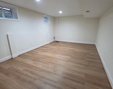 9929 Barnsbury Court - Photo Thumbnail 23