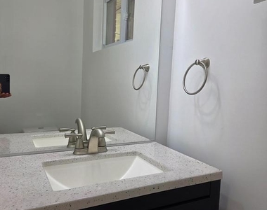 9929 Barnsbury Court - Photo Thumbnail 14