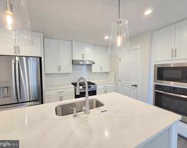 4540 Dandelion Loop - Photo Thumbnail 22