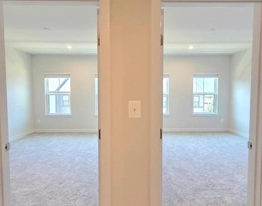 4540 Dandelion Loop - Photo Thumbnail 38