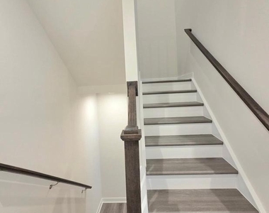 4540 Dandelion Loop - Photo Thumbnail 36