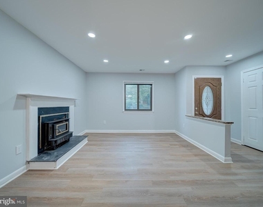 11301 Gatesborough Lane - Photo Thumbnail 2