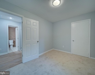 11301 Gatesborough Lane - Photo Thumbnail 11