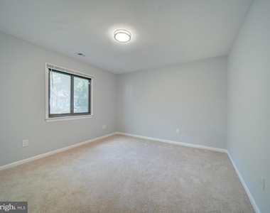 11301 Gatesborough Lane - Photo Thumbnail 12