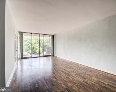 11400 Washington Plaza W - Photo Thumbnail 17