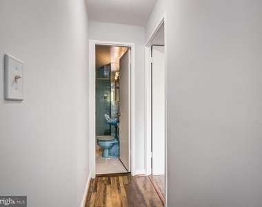 11400 Washington Plaza W - Photo Thumbnail 27