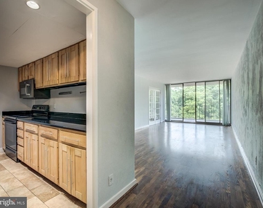 11400 Washington Plaza W - Photo Thumbnail 1