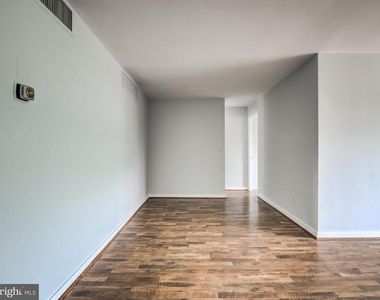 11400 Washington Plaza W - Photo Thumbnail 22