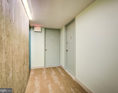 11400 Washington Plaza W - Photo Thumbnail 9