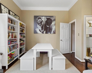 7010 Leestone Street - Photo Thumbnail 5