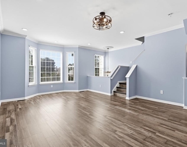 5106 Ballycastle Circle - Photo Thumbnail 9