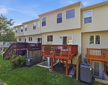 5106 Ballycastle Circle - Photo Thumbnail 30