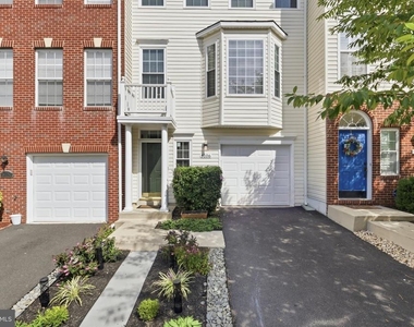 5106 Ballycastle Circle - Photo Thumbnail 2