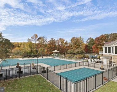 5106 Ballycastle Circle - Photo Thumbnail 43