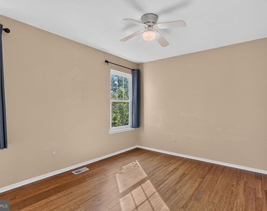 3414 Doe Run Court - Photo Thumbnail 12