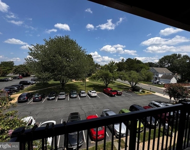 212 Locust Street Se - Photo Thumbnail 8