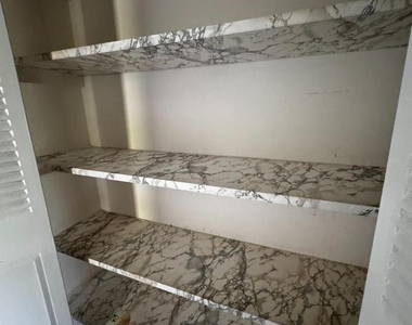 212 Locust Street Se - Photo Thumbnail 12