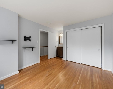 3725 Madison Lane - Photo Thumbnail 4