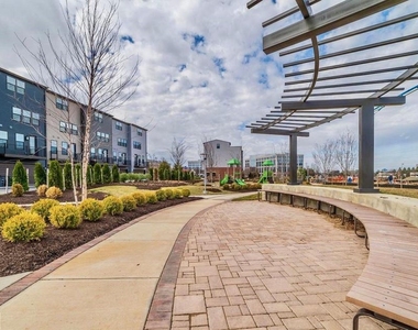 2263 Woodland Gap Terrace - Photo Thumbnail 25