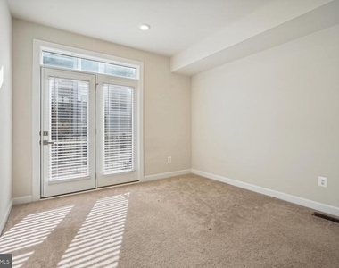 2263 Woodland Gap Terrace - Photo Thumbnail 8