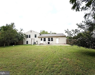 12604 Etruscan Drive - Photo Thumbnail 21