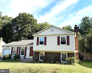12604 Etruscan Drive - Photo Thumbnail 16
