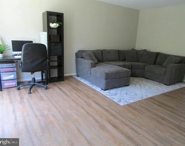 14840 Lynhodge Court - Photo Thumbnail 4