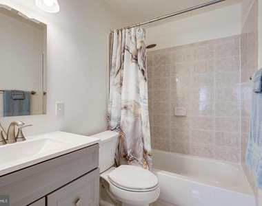 6295 Hillary Court - Photo Thumbnail 16