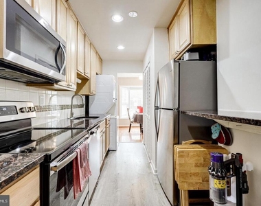 6295 Hillary Court - Photo Thumbnail 11