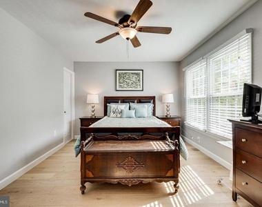 6295 Hillary Court - Photo Thumbnail 18